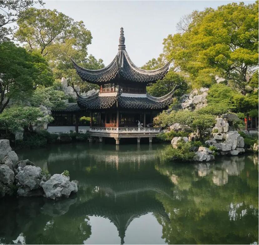 新化县雨真土建有限公司